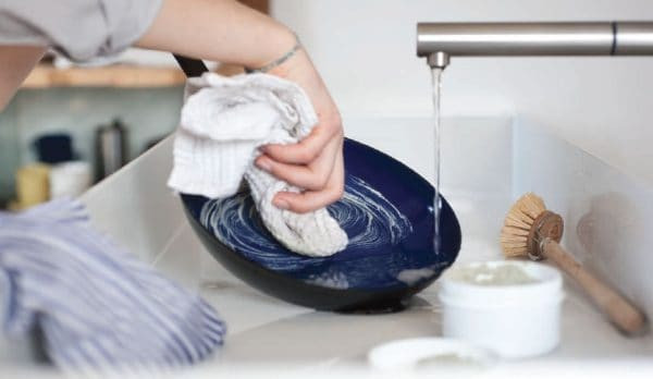 Bảo quản đồ tráng men đúng cách