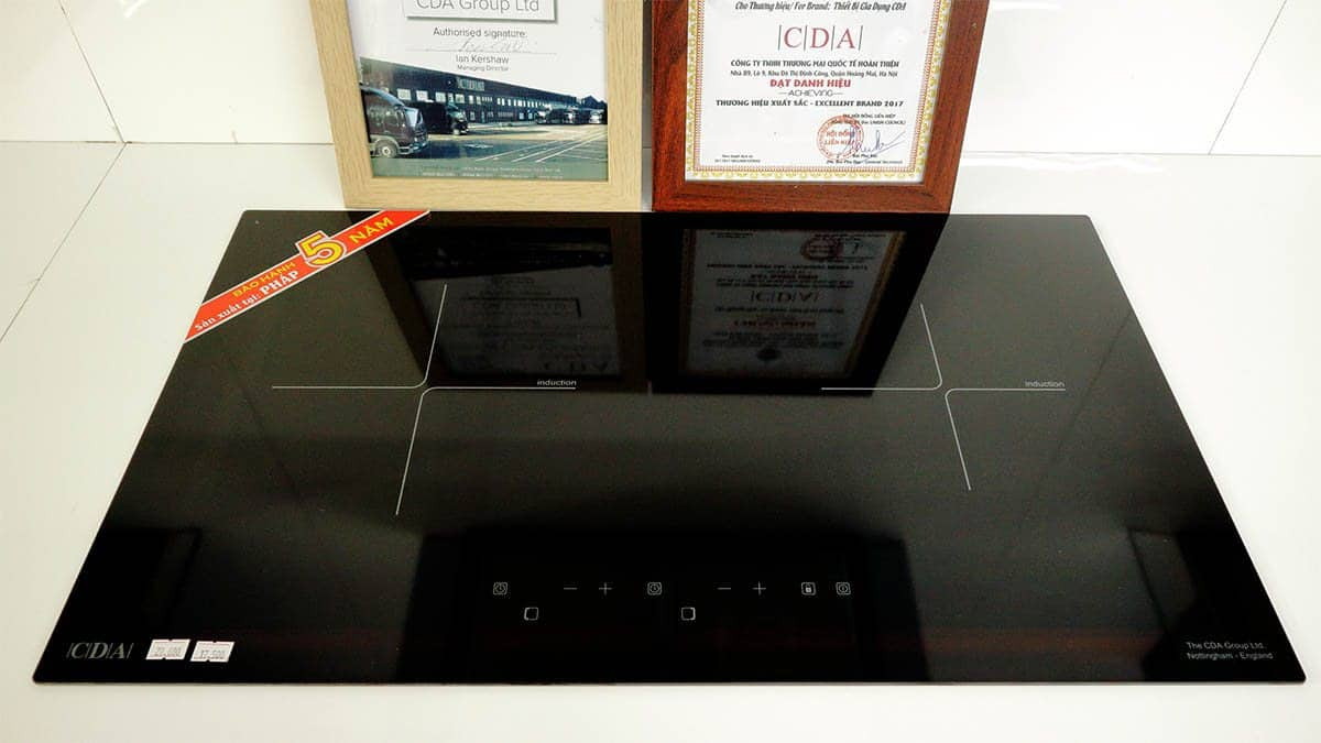 Bếp từ CDA HN7242 - Thiết kế đẹp mắt và tiện dụng