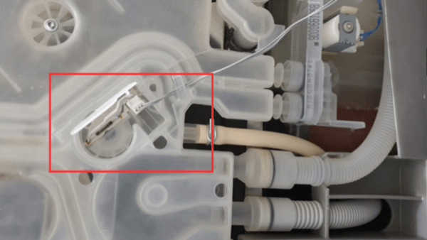 Cảm biến lưu lượng nước trong máy rửa bát Bosch