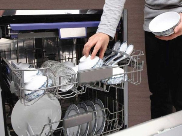 Công nghệ VarioSpeed tiết kiệm thời gian rửa nhưng không giảm hiệu quả làm sạch