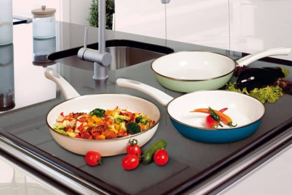 Nấu ăn an toàn với nồi chảo tráng men