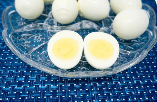 Trứng luộc sous vide